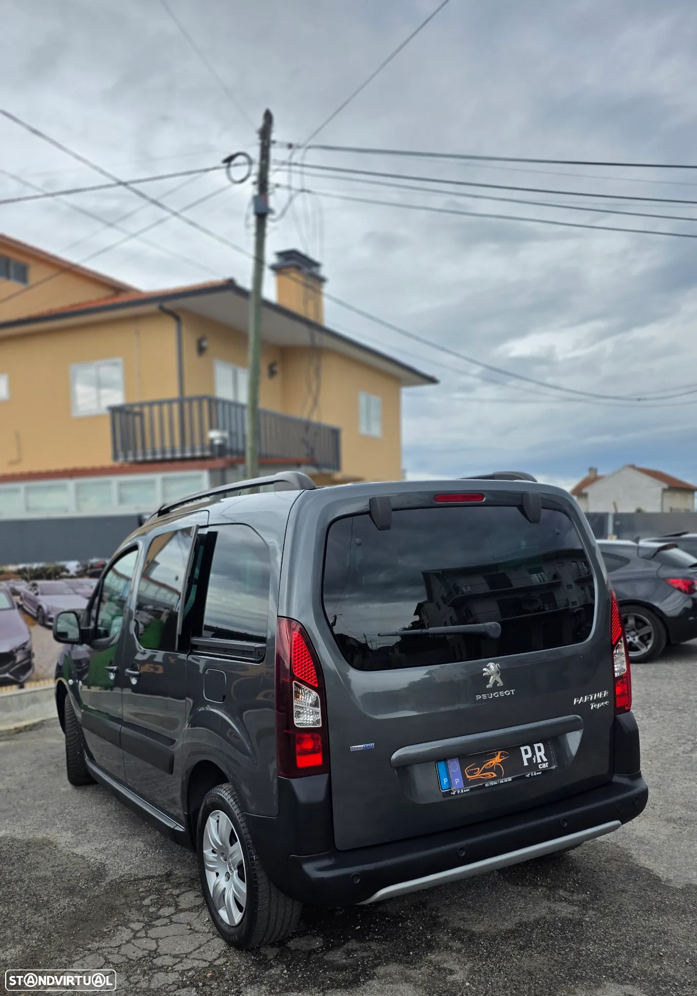 Peugeot Partner 1.6 BlueHDi Outdoor - 2
