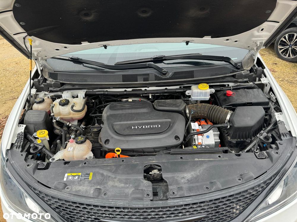 Chrysler Pacifica - 24