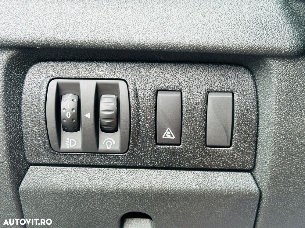 Renault Megane 1.5 dCi Authentique - 20