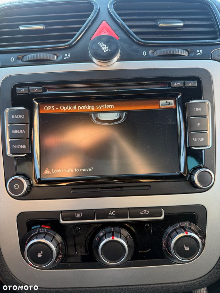 Volkswagen Scirocco 1.4 TSI DSG - 34