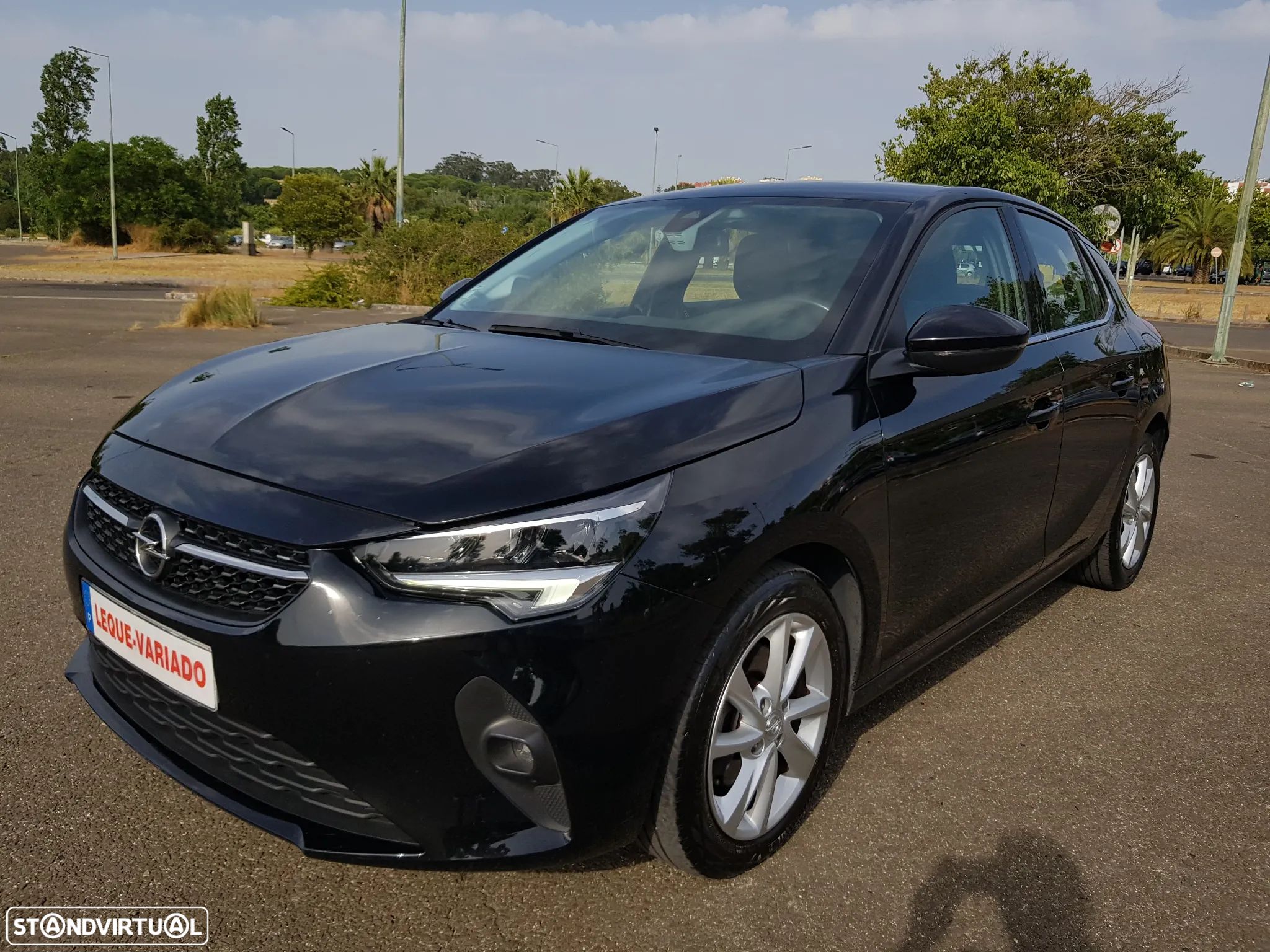 Opel Corsa 1.5 D Elegance - 1