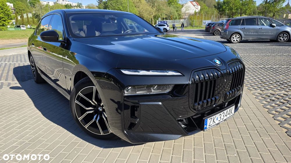 BMW Seria 7 - 1