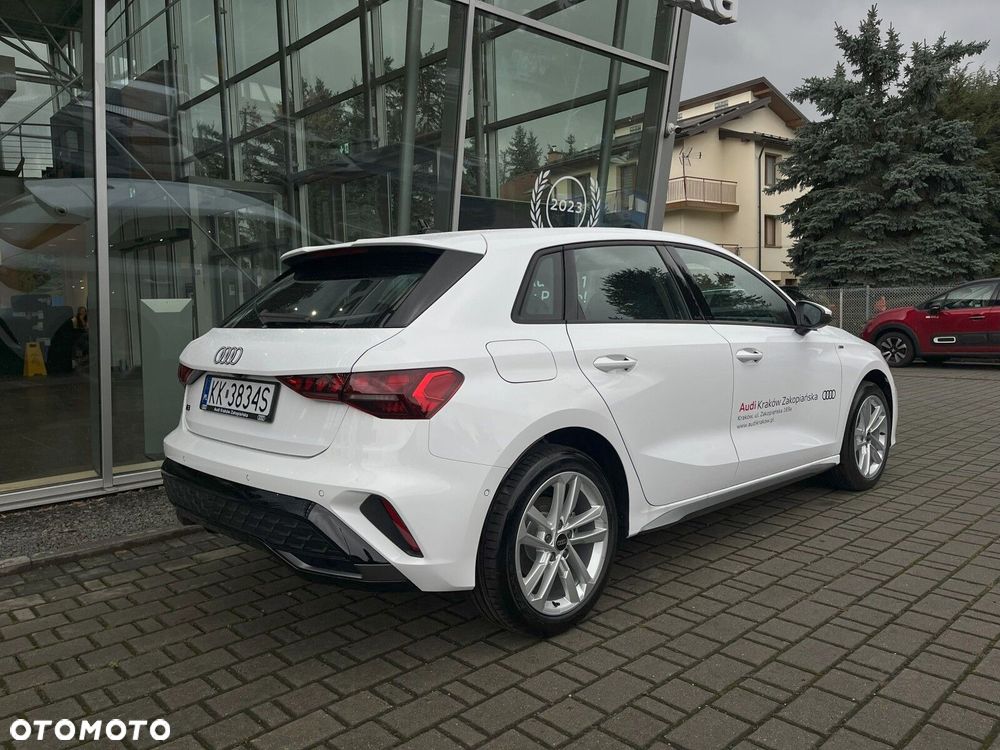 Audi A3 Sportback - 18