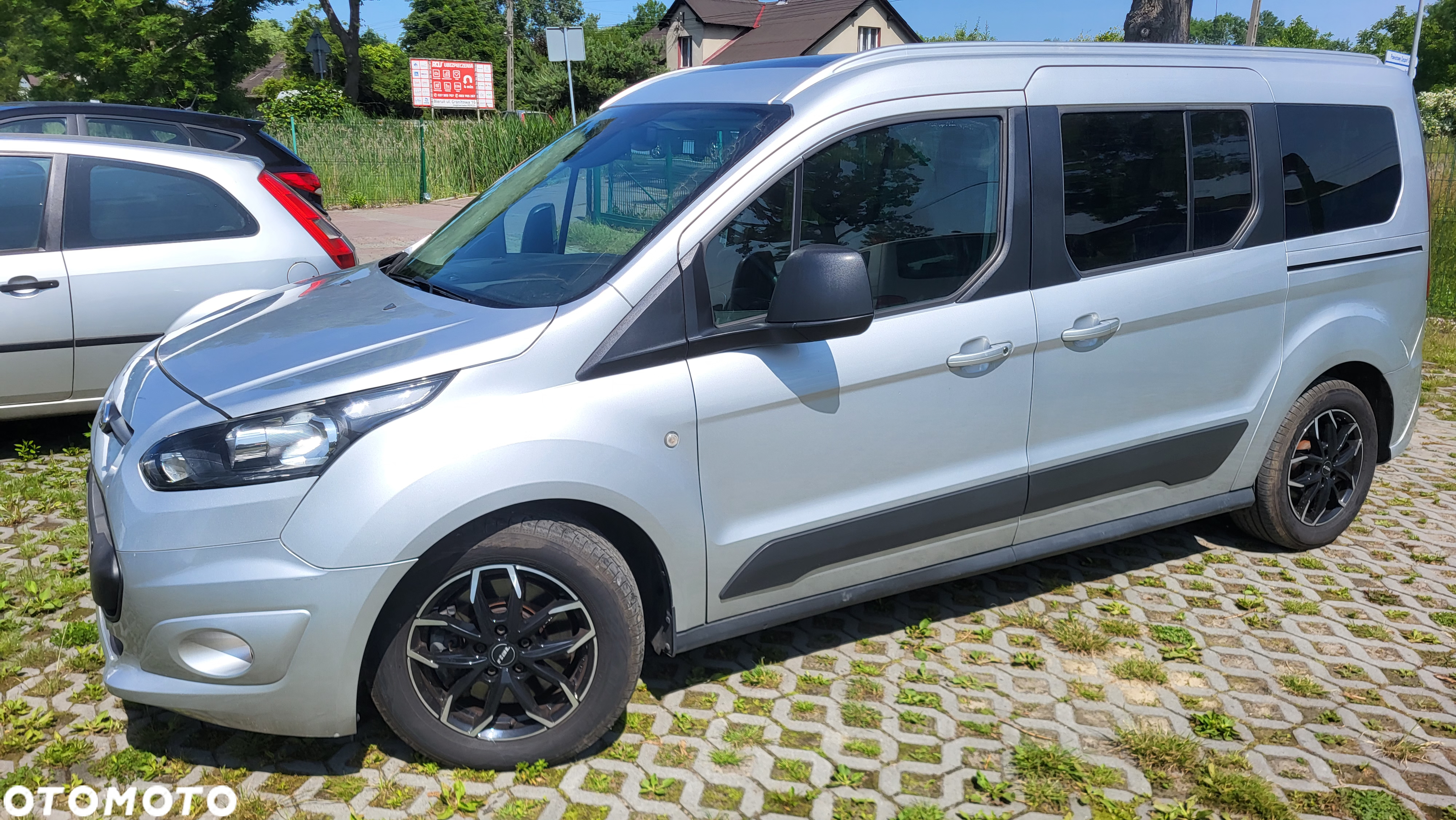 Ford Tourneo Connect Grand - 27