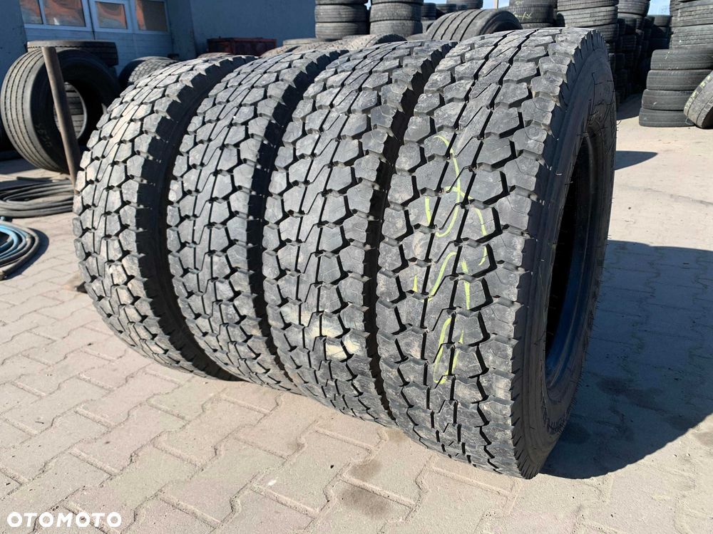 225/75R17.5 Opony PIRELLI TR85 Amaranto 12-14mm Napęd TR - 1