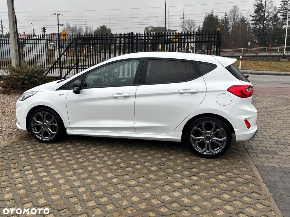 Ford Fiesta 1.0 EcoBoost S&S ST-LINE - 11