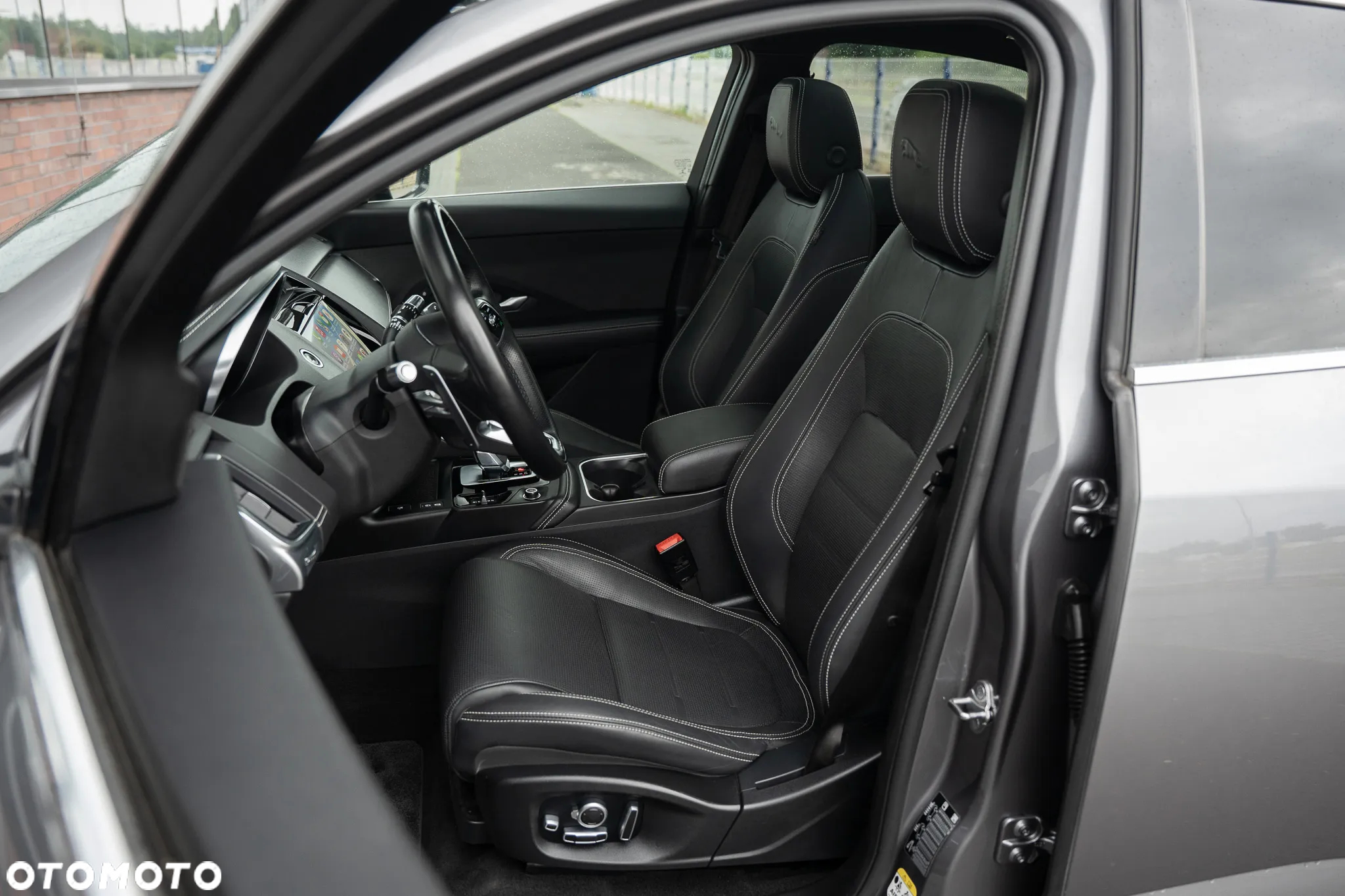 Jaguar E-Pace D165 AWD - 22