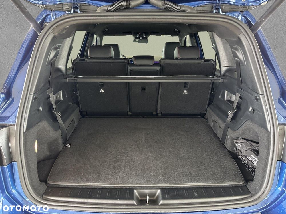 Mercedes-Benz GLB - 26