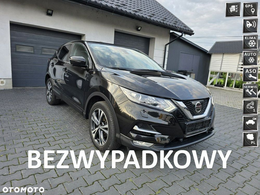 Nissan Qashqai - 1