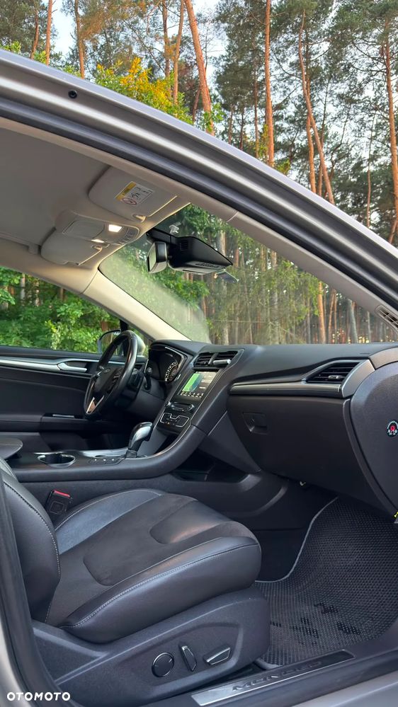 Ford Mondeo 2.0 TDCi STart-Stopp PowerShift-Aut Titanium - 9