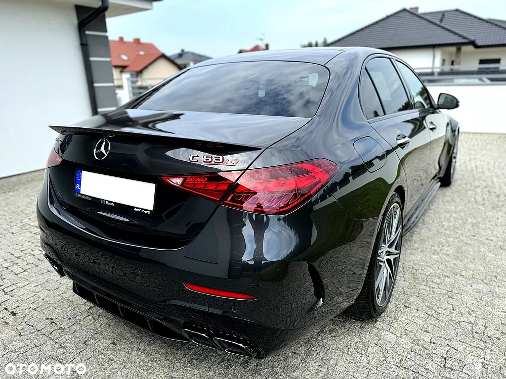 Mercedes-Benz Klasa C AMG 63 S E Performance PHEV 4-Matic - 14