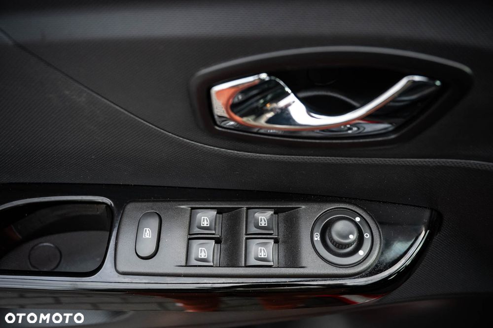 Renault Captur 0.9 Energy TCe Intens - 13