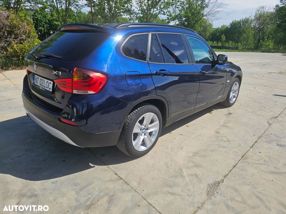 BMW X1 xDrive18d - 4