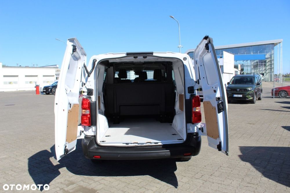 Opel Vivaro - 11