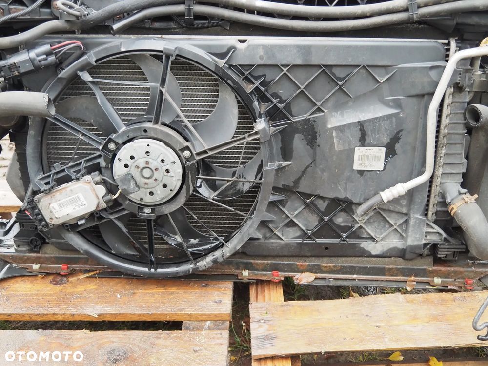 Pas przedni kompletny Ford C-Max Mk.1 Lift 1.8 Benzyna 125KM - 12