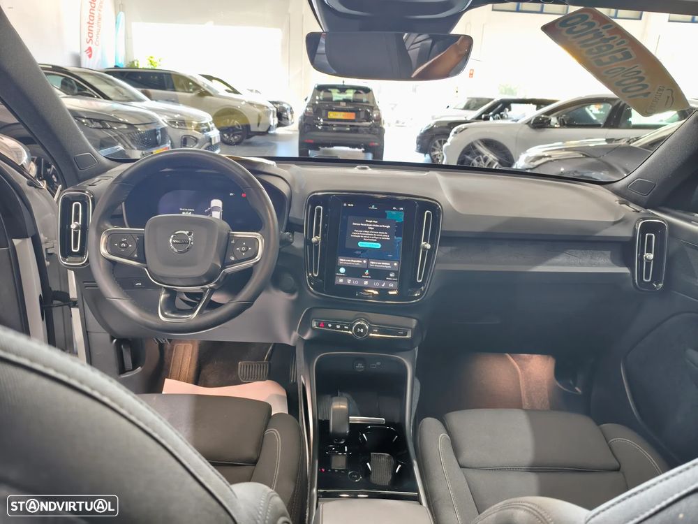Volvo XC 40 Recharge Core - 9