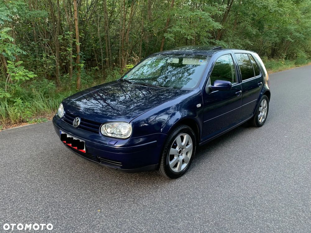Volkswagen Golf - 2