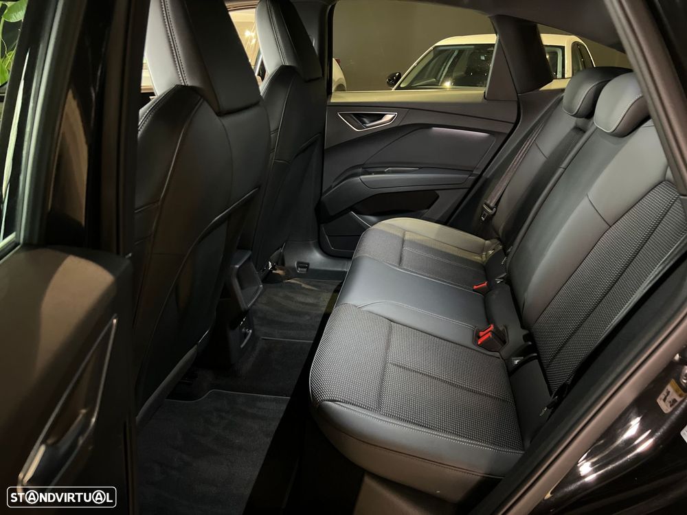 Audi Q4 Sportback e-tron 45 82 kWh SE Business Plus - 38