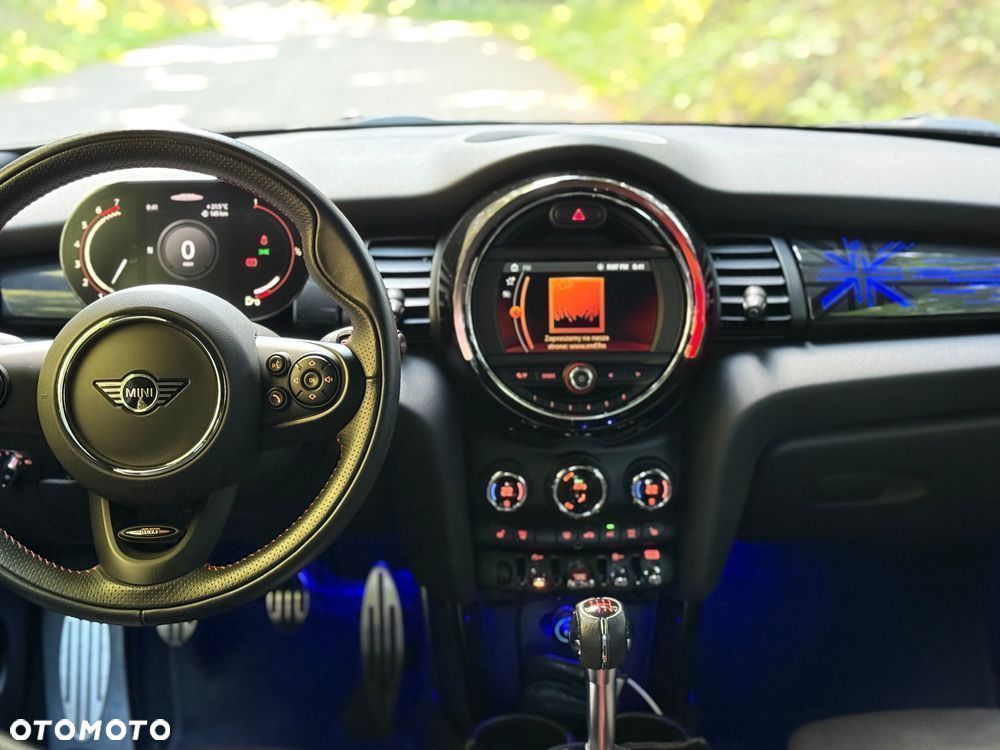 MINI John Cooper Works Essential Trim - 11