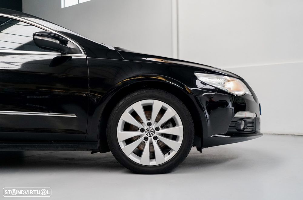 VW Passat CC 2.0 TDi BlueMotion - 9