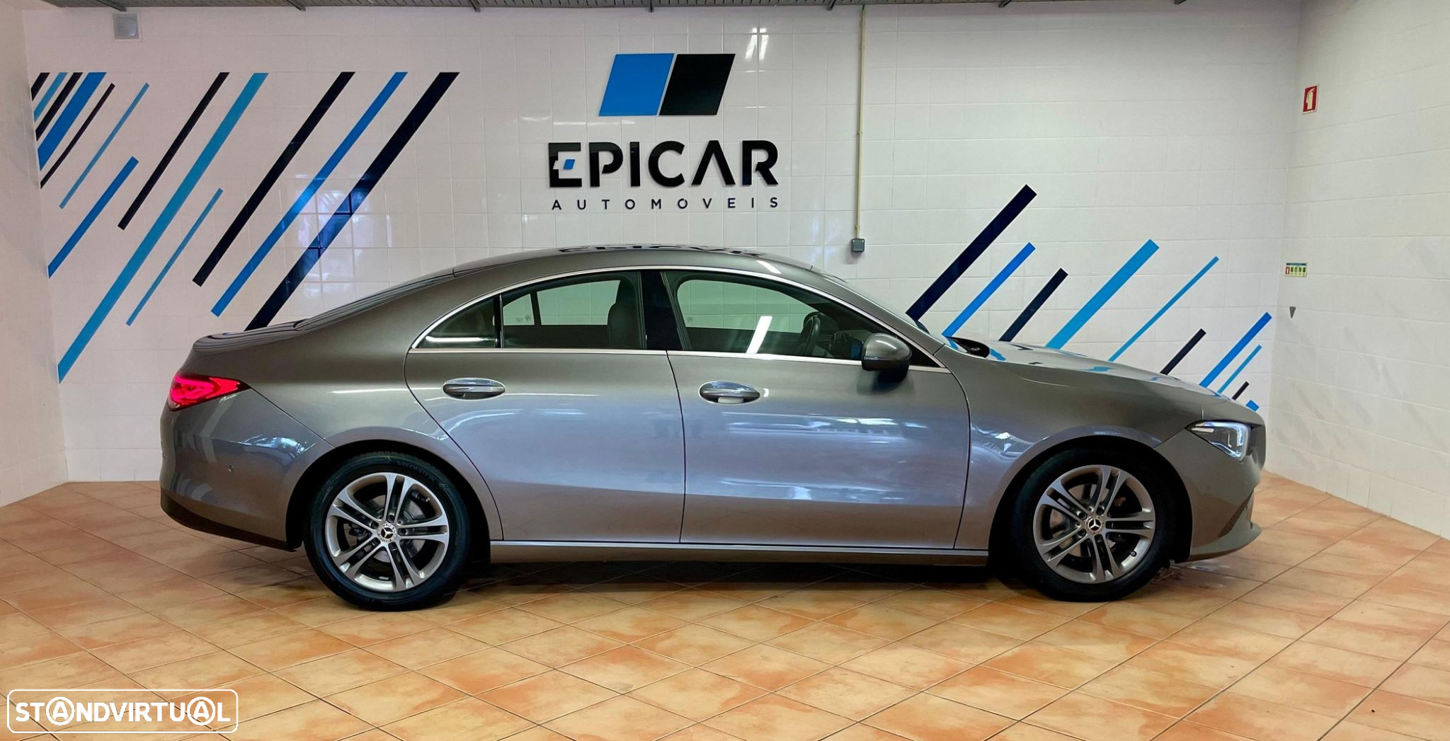 Mercedes-Benz CLA 180 Progressive - 6