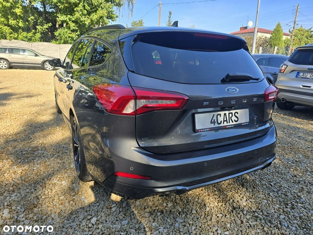 Ford Focus - 39