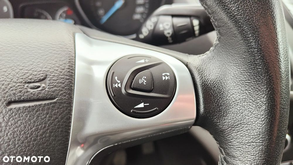 Ford Kuga 2.0 TDCi 2x4 Trend - 27