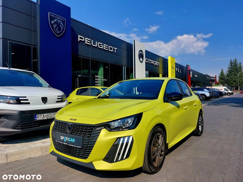 Peugeot 208 - 1