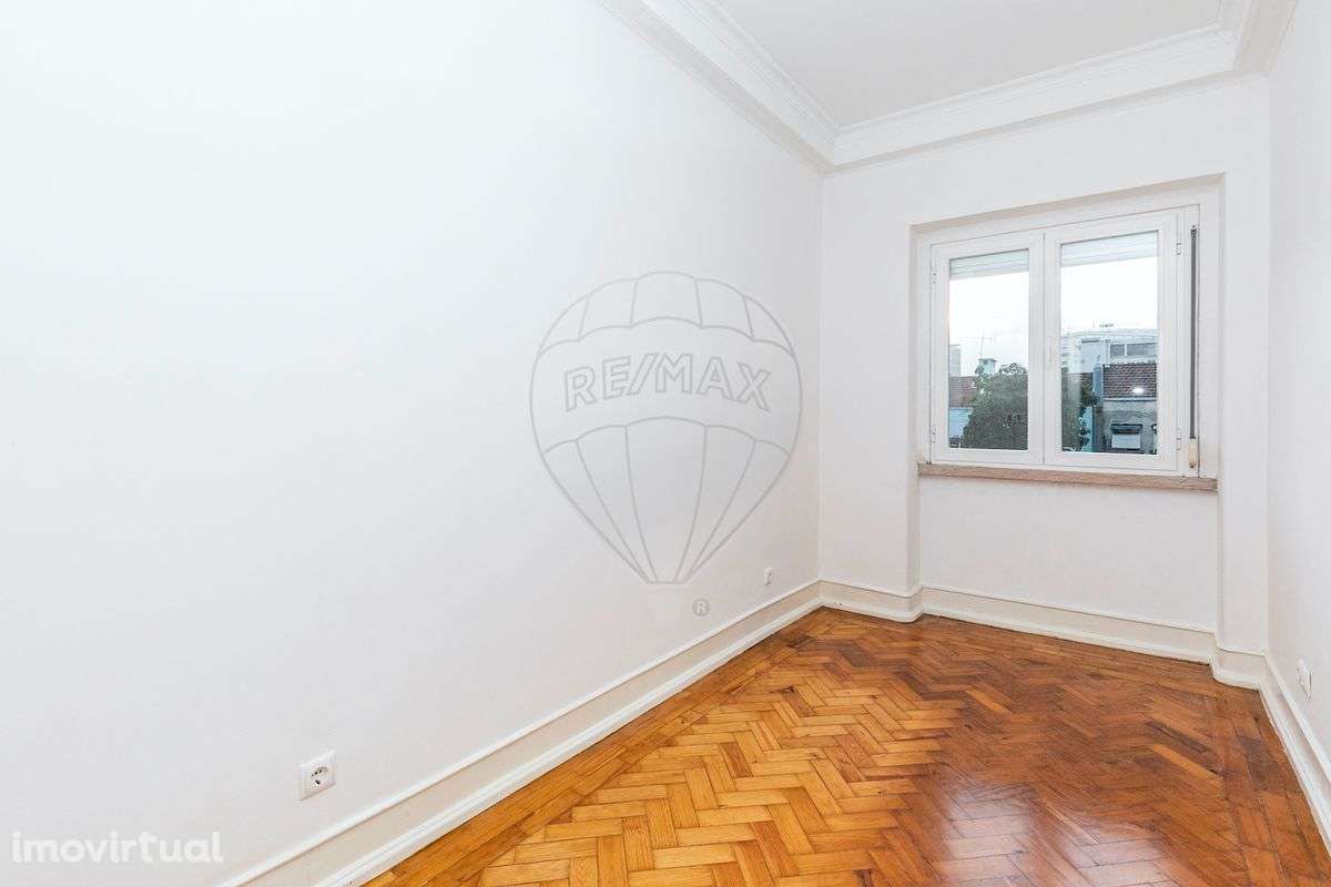 Apartamento T4 para arrendamento - Grande imagem: 2/50