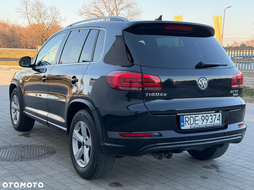 Volkswagen Tiguan - 12