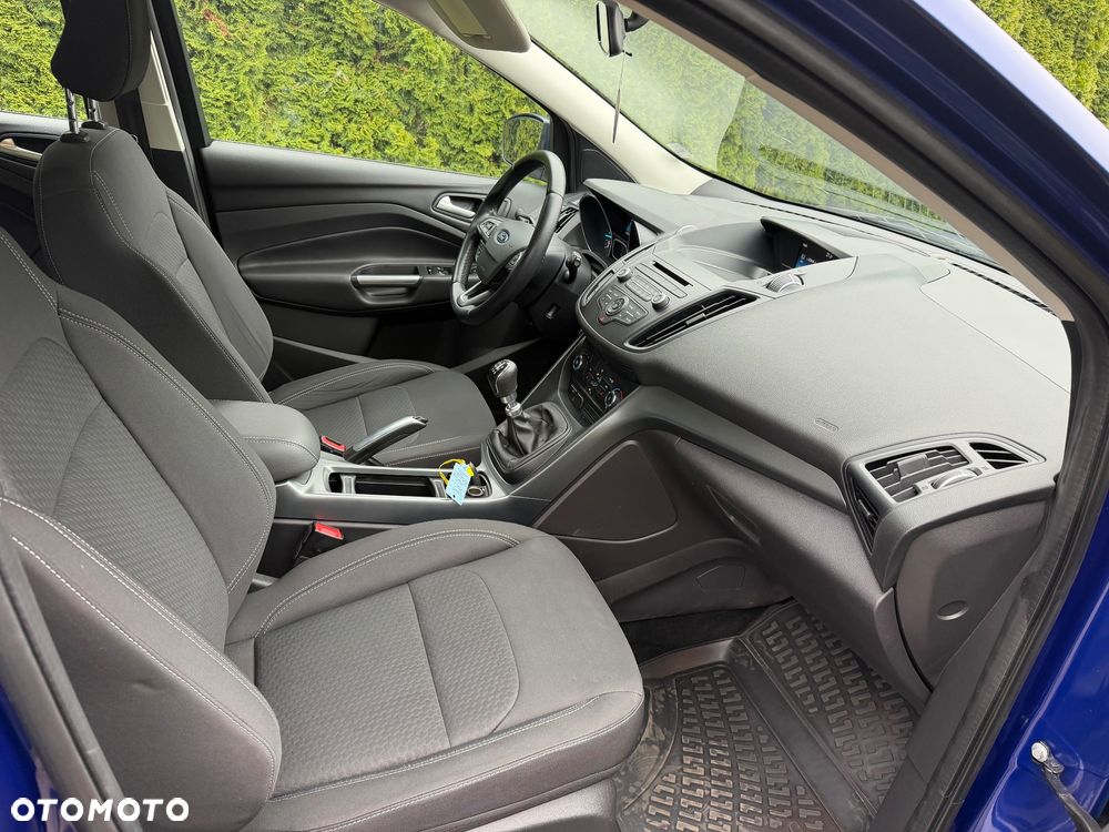 Ford Kuga - 6