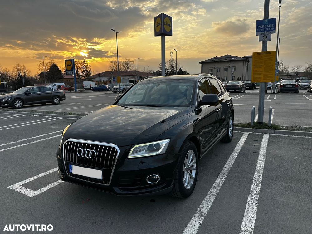 Audi Q5 2.0 TDI S tronic - 9