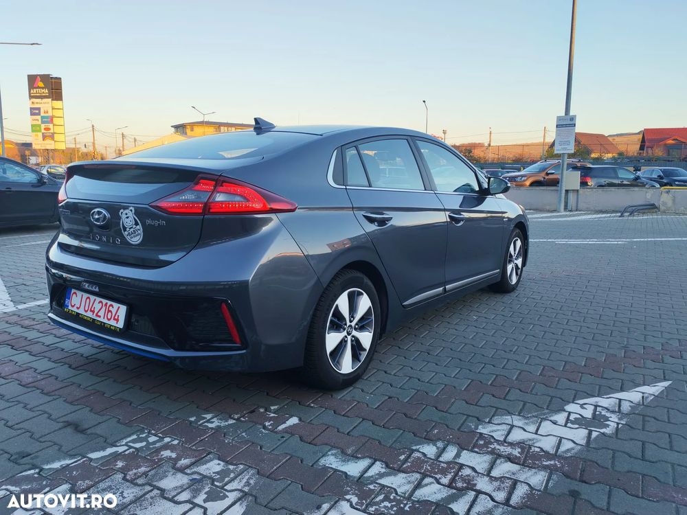 Hyundai IONIQ 1.6 GDI Premium - 15