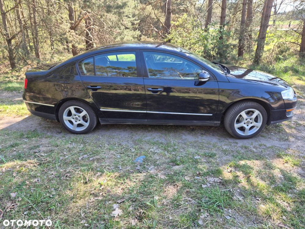 Volkswagen Passat 1.9 TDI Comfortline - 17