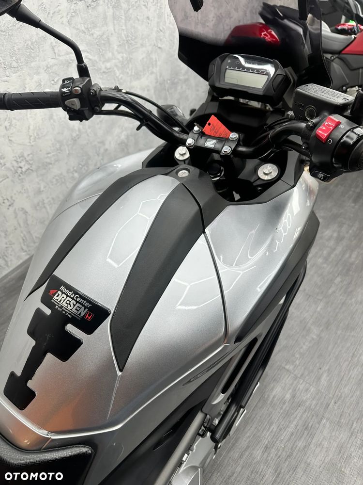 Honda NC - 25