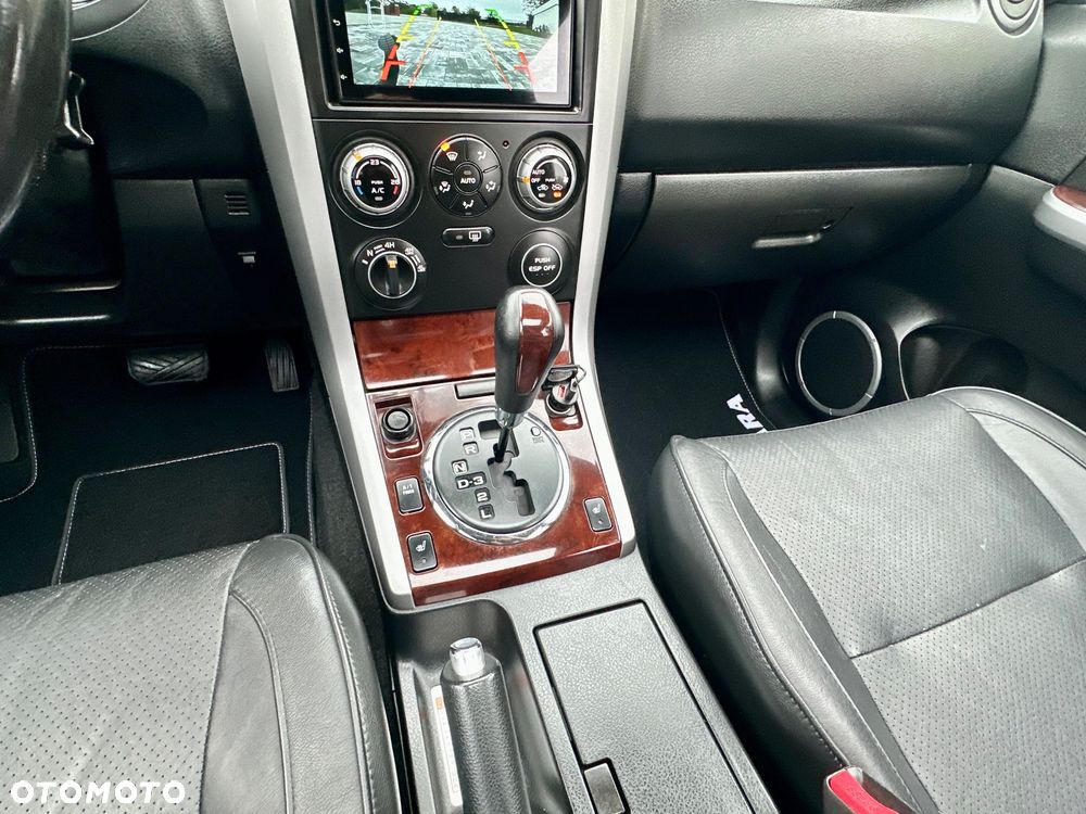 Suzuki Grand Vitara 2.0 De Luxe - 11