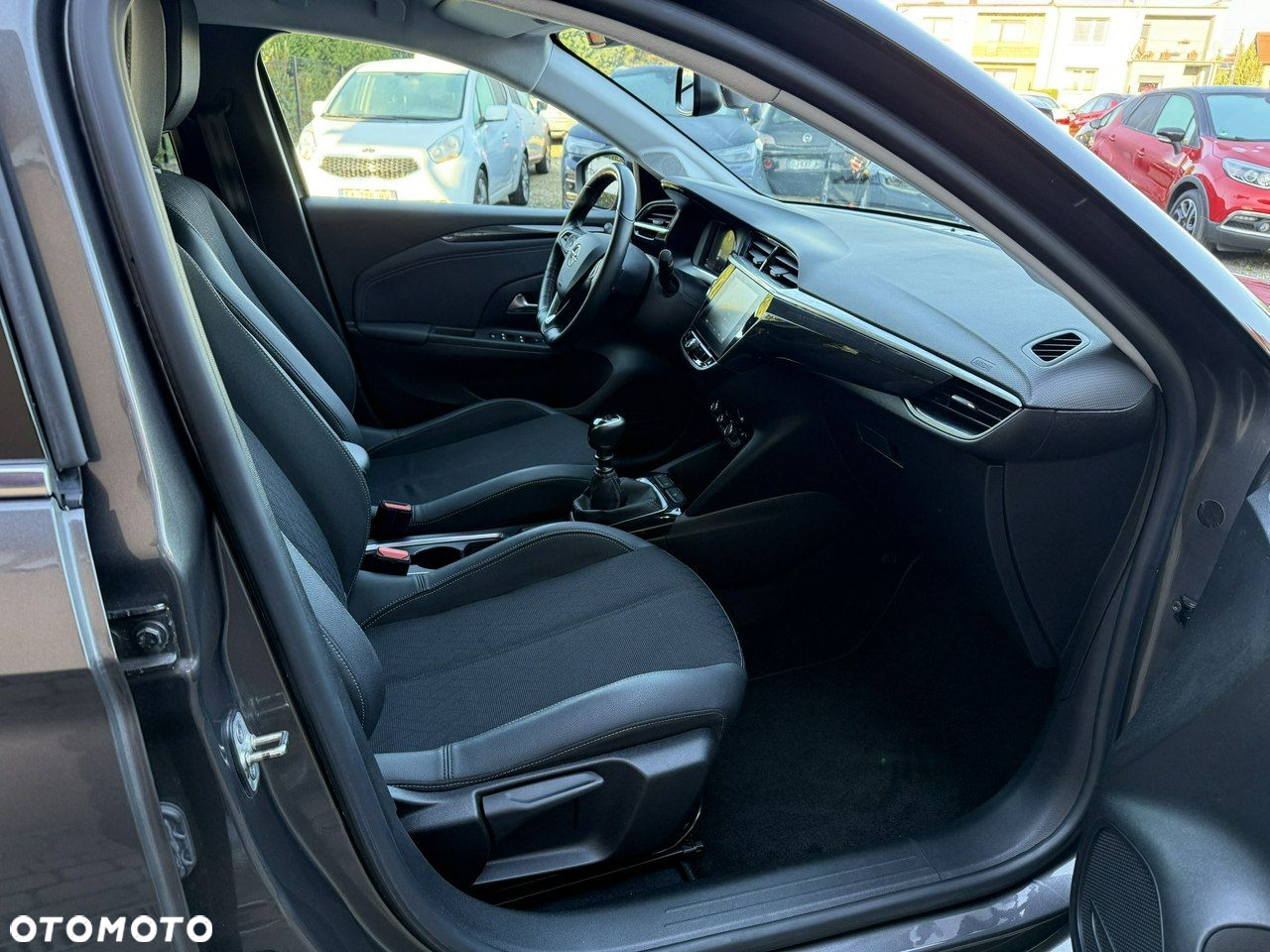 Opel Corsa 1.2 Direct Injection Turbo Start/Stop Elegance - 25