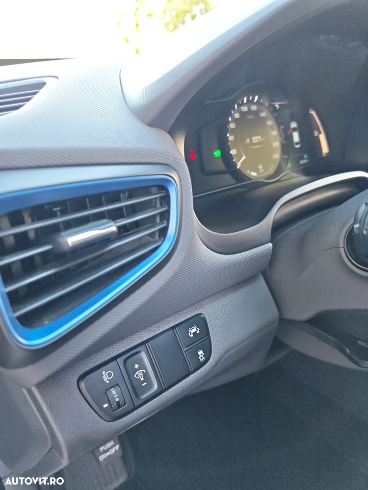 Hyundai IONIQ 141CP Highway - 11