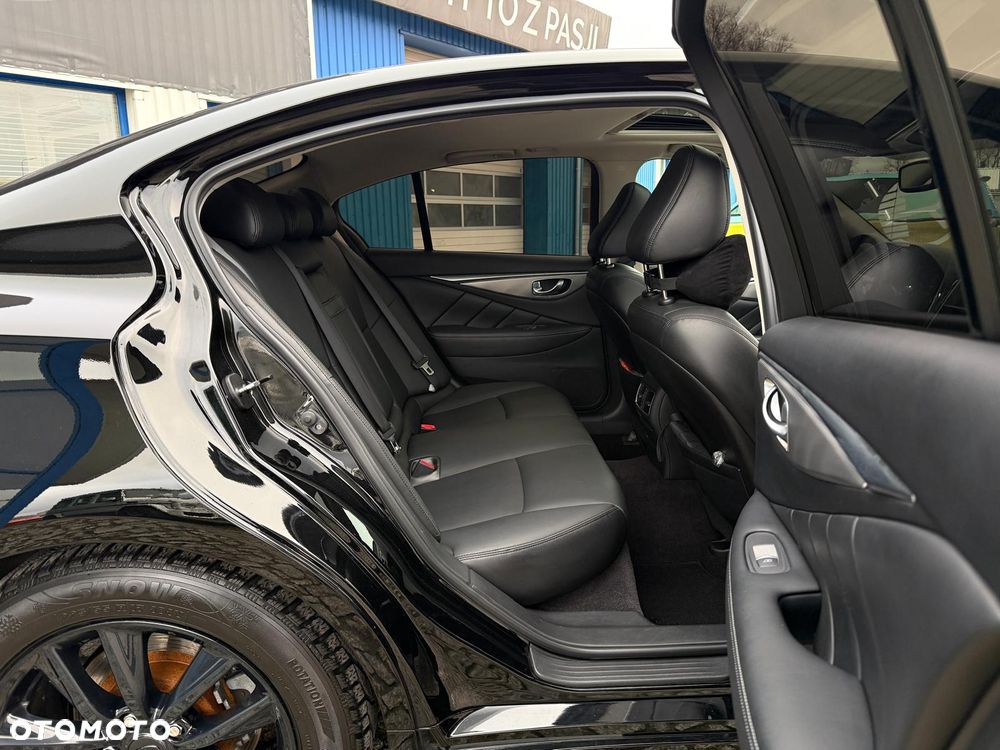 Infiniti Q50 - 23