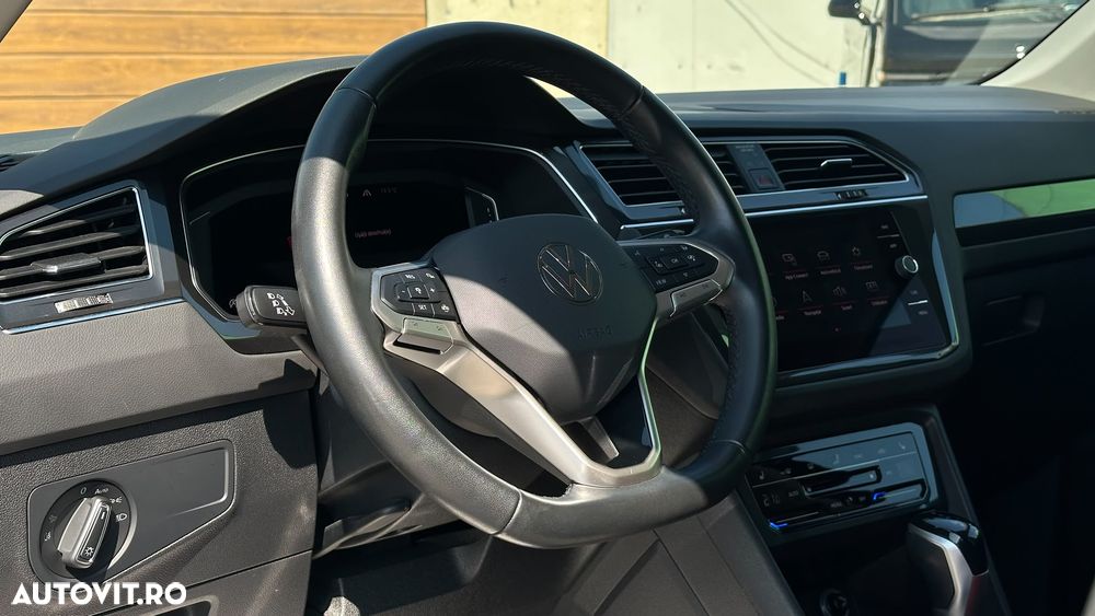 Volkswagen Tiguan 2.0 TDI SCR 4Motion DSG Comfortline - 25