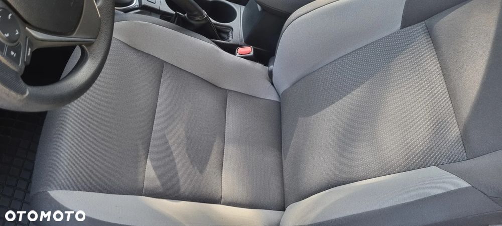 Toyota Auris 1.6 Classic Plus - 10