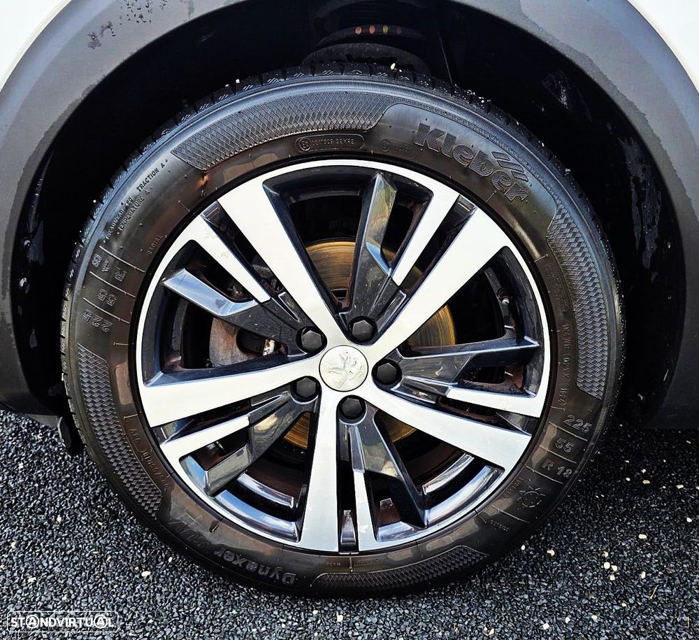 Peugeot 5008 1.5 BlueHDi GT Line EAT8 - 26