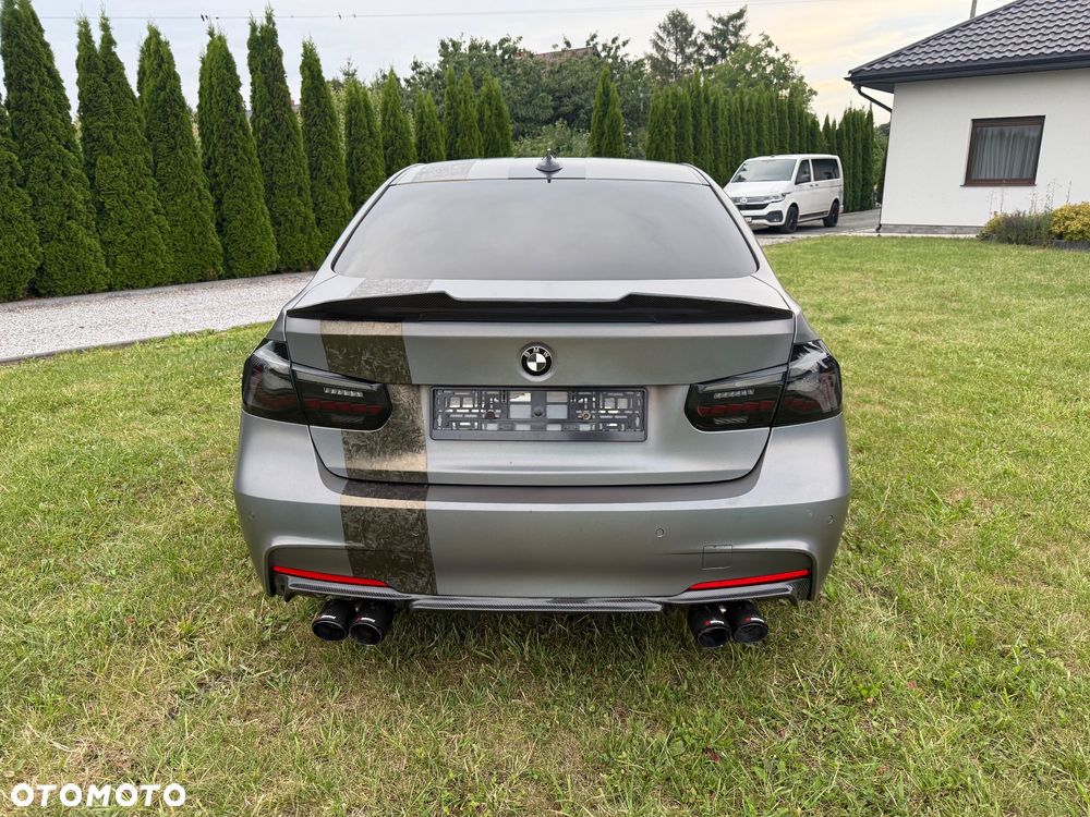 BMW Seria 3 340i xDrive M Sport - 5