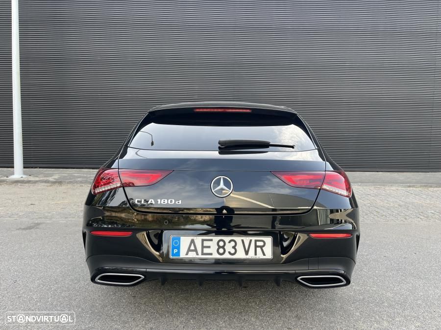 Mercedes-Benz CLA 180 d Shooting Brake AMG Line Aut. - 24