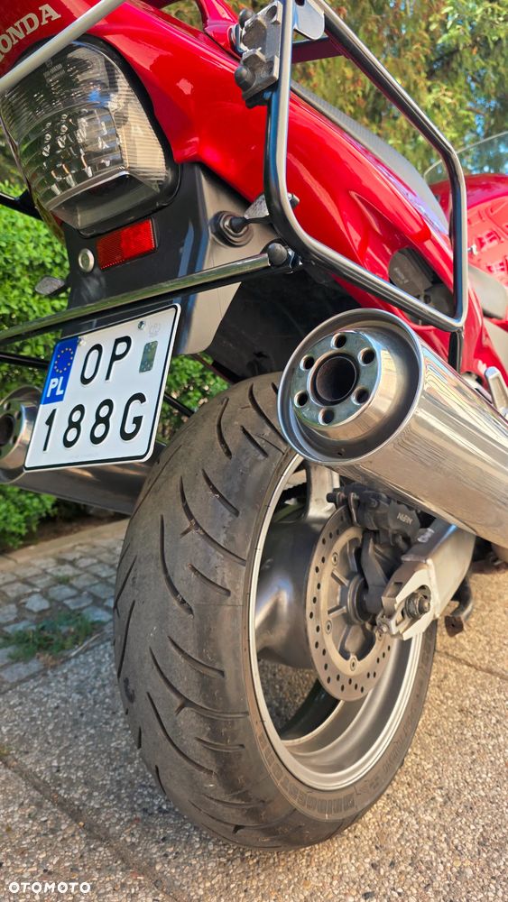 Honda CBR - 9