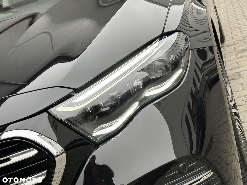 Mercedes-Benz Klasa E 220 d mHEV 4-Matic Avantgarde 9G-Tronic - 14