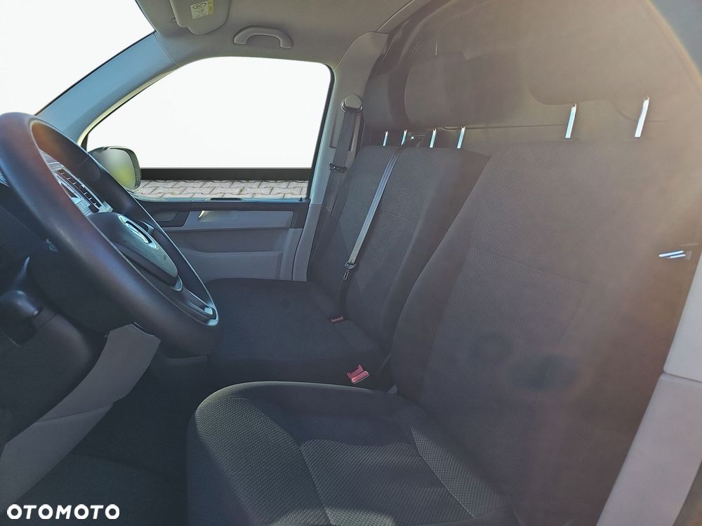 Volkswagen transporter - 12