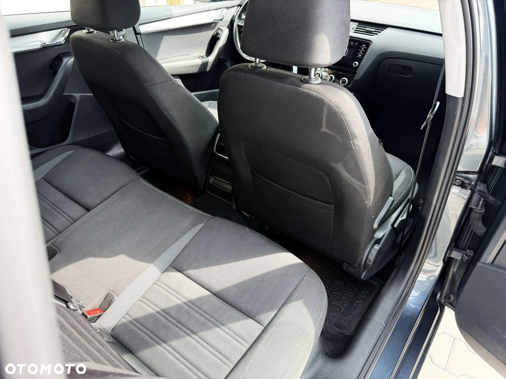 Skoda Octavia 1.4 TSI Ambition - 13