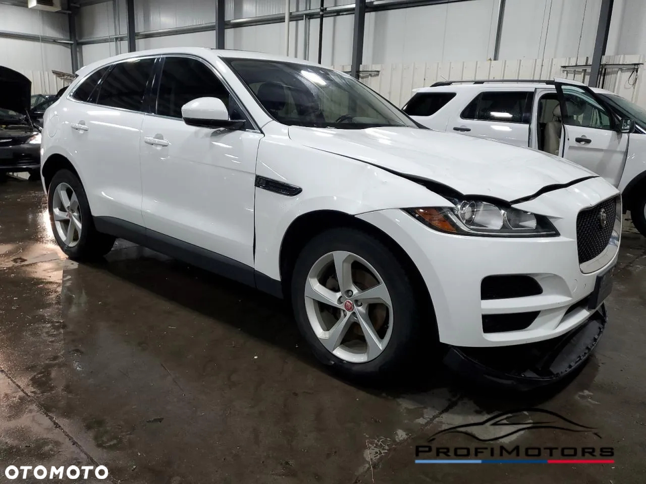 Jaguar F-Pace - 2