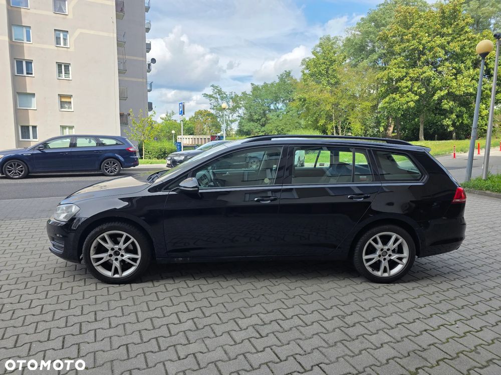 Volkswagen Golf 1.6 TDI BMT Comfortline - 3